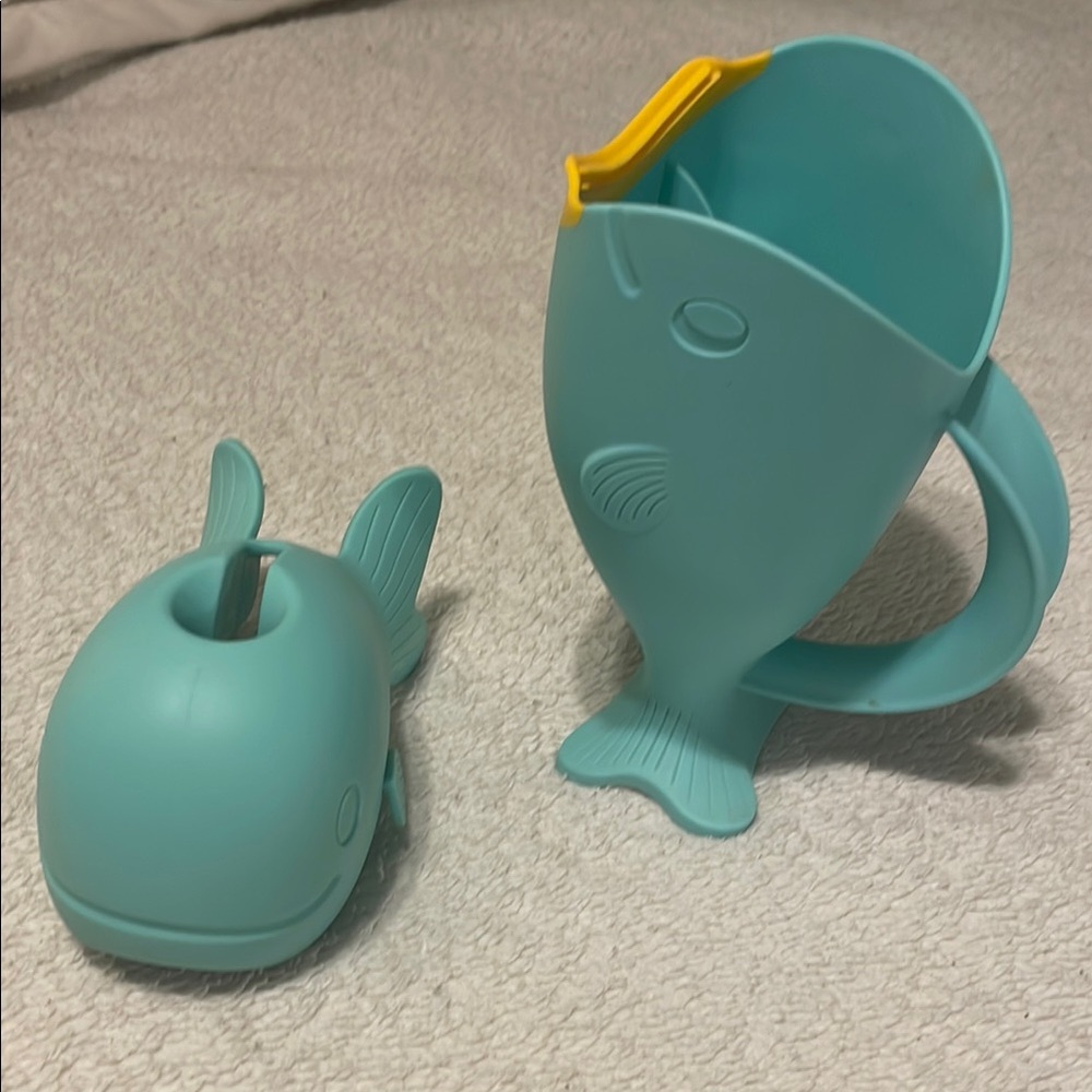 Blue Whale Bath Cup and Faucet Cover